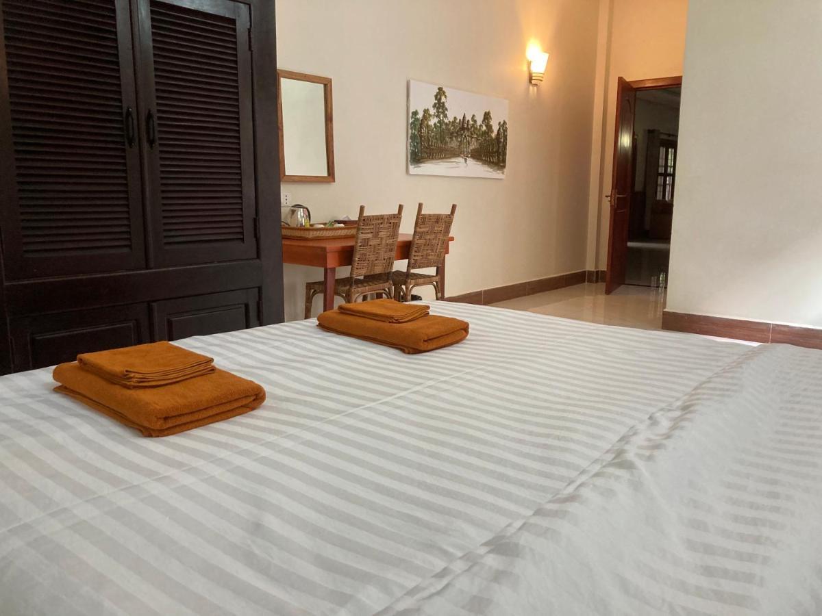 Lily Pad Boutique Hotel Сиемрип Экстерьер фото